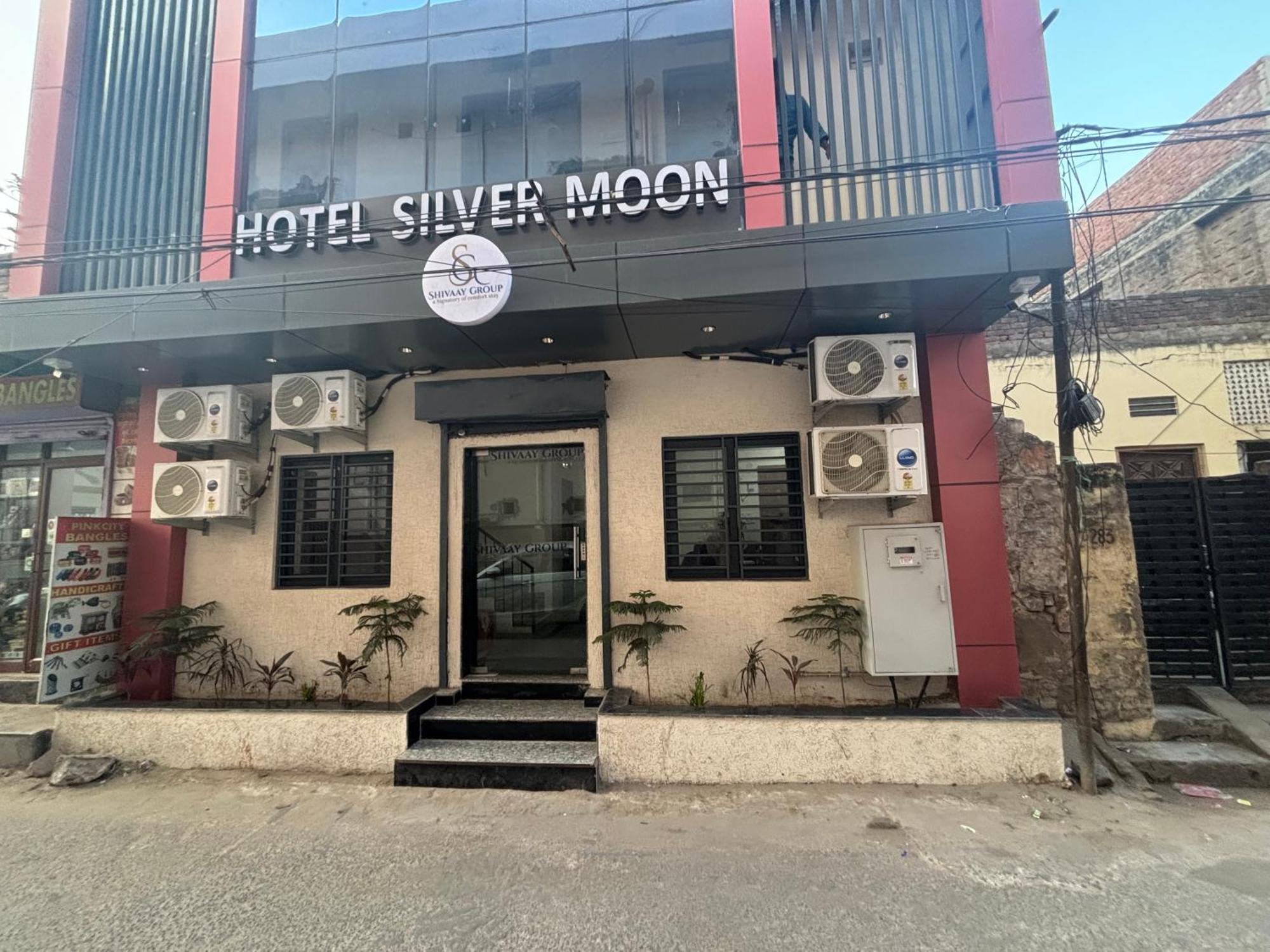 Hotel Silver Moon ชัยปุระ ภายนอก รูปภาพ